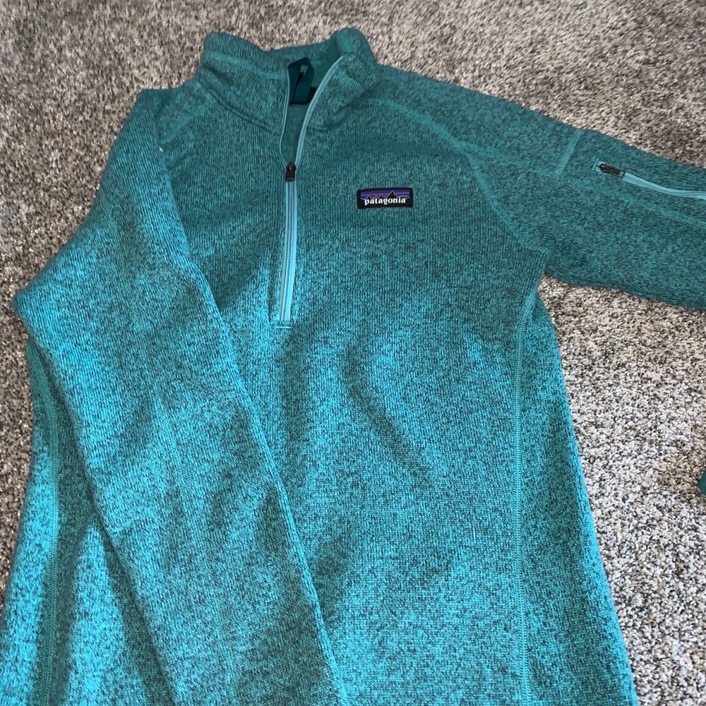Beautiful Patagonia teal quarter zip, better sweater S